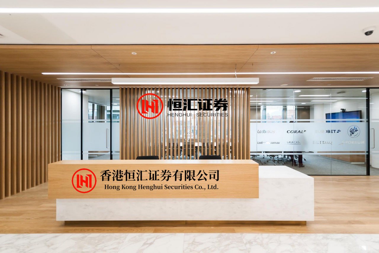 东南配资 反击联邦最高法院裁决，特朗普宣布：10%的“全球进口关税”税率将升至15%